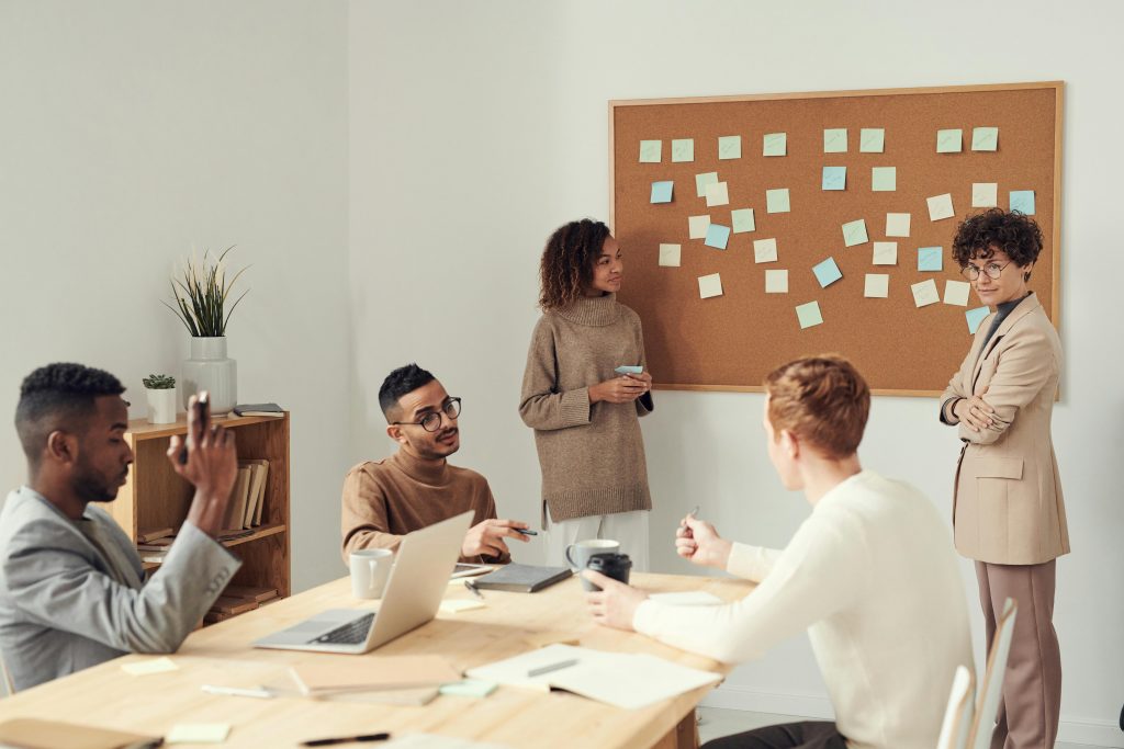 What Dysregulated Leadership Looks Like in Teams